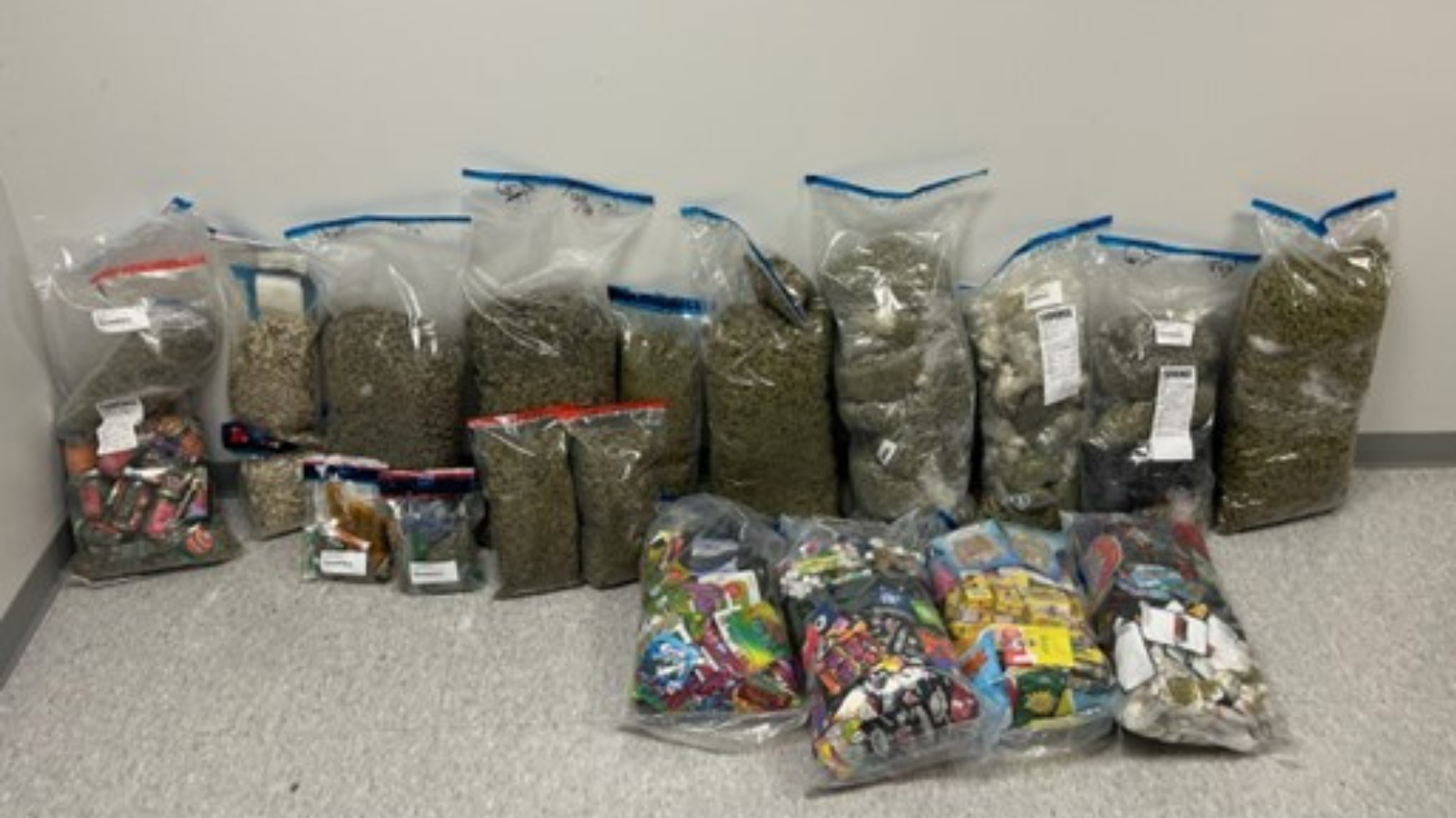 22 arrested in Wilmington drug bust