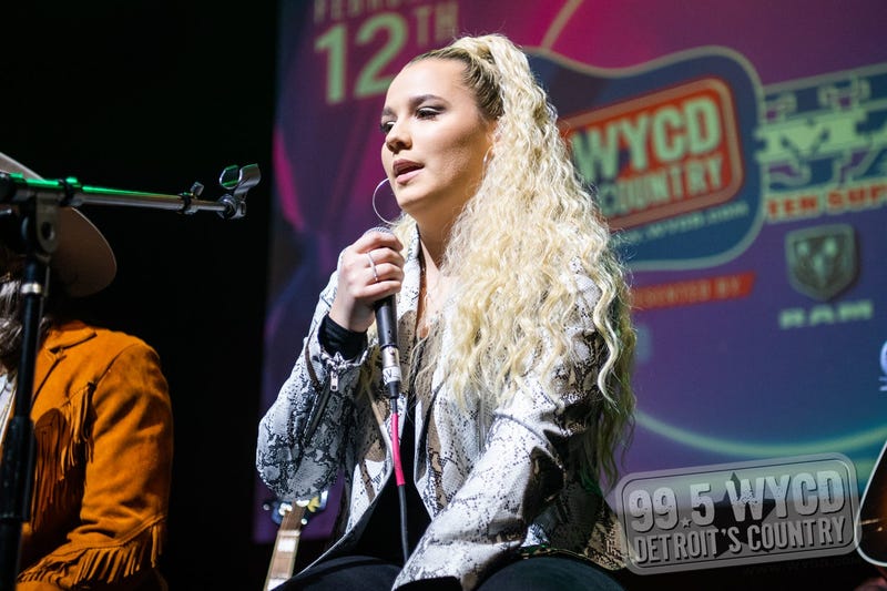 Gabby Barrett at Ten Man Jam 2020