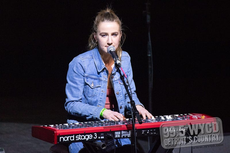 Ingrid Andress at Ten Man Jam 2020
