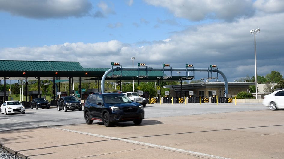 Wolf signs law to yank toll scofflaws’ vehicle registrations