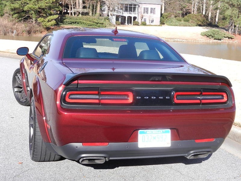 Dodge Challenger R/T Scat Pack Plus