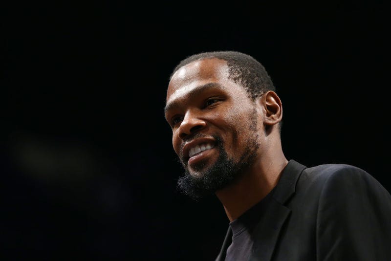 Kevin Durant before a Nets game.