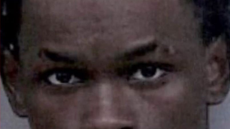 Baby dies in hot car when dad is arrested and cops didn't know she was there