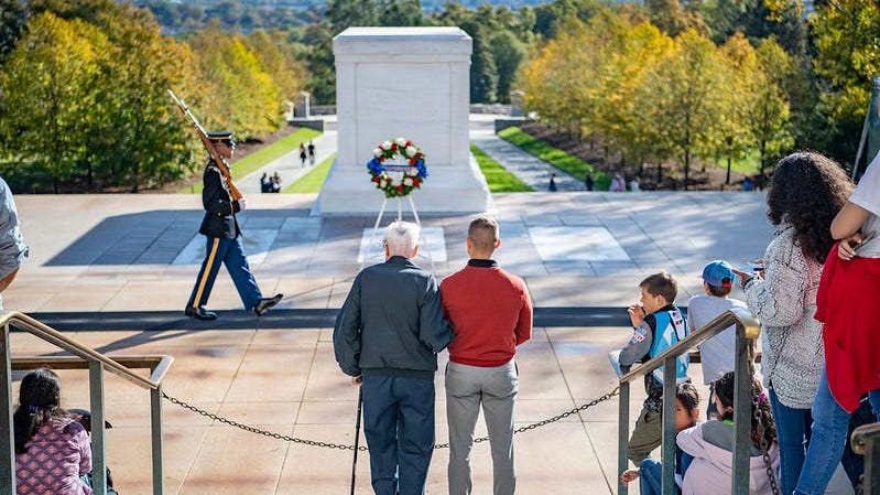 Oldest living Tomb Sentinel honored at Arlington National Cemetery