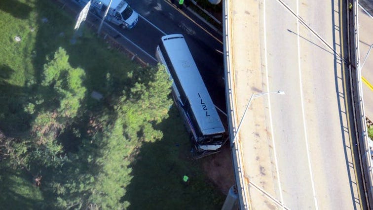 12 Hurt In Crash Involving 2 NJ Transit Buses In Secaucus