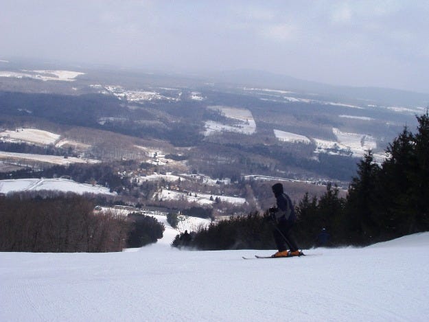 Skiing on Elk Mountain