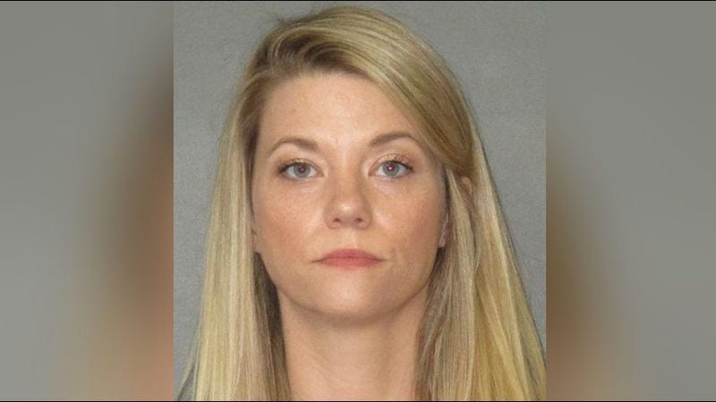 She's the latest hot teacher arrested for doing sex with student