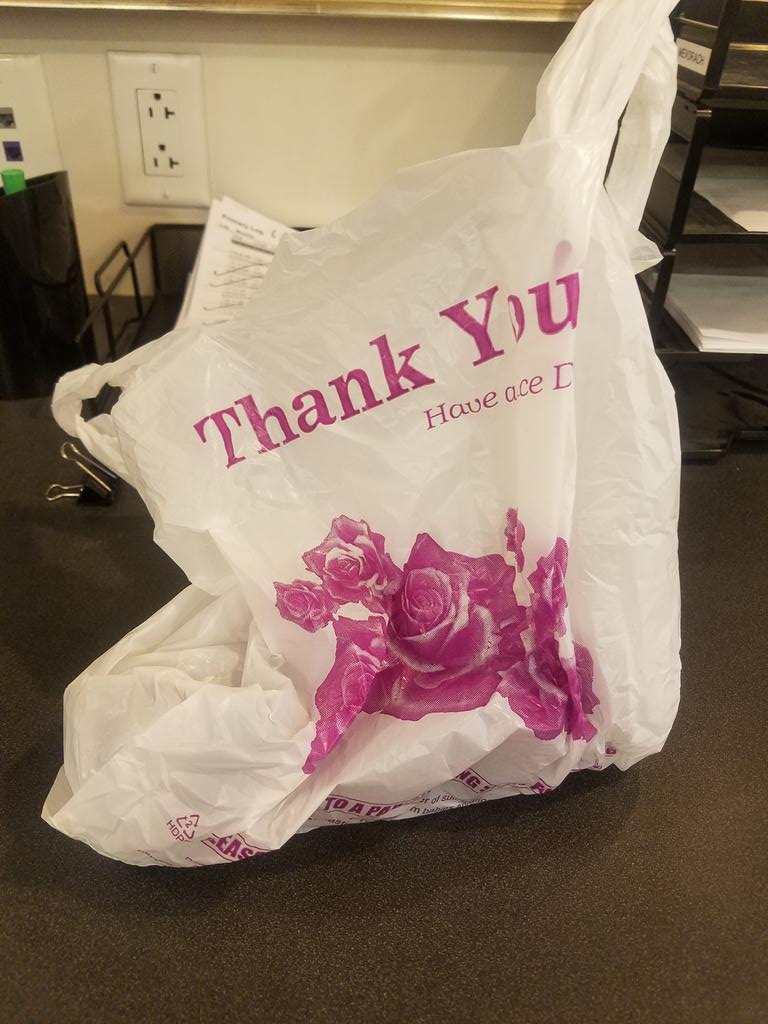 Mayor de Blasio has renewed an effort to ban plastic bags in New York City.