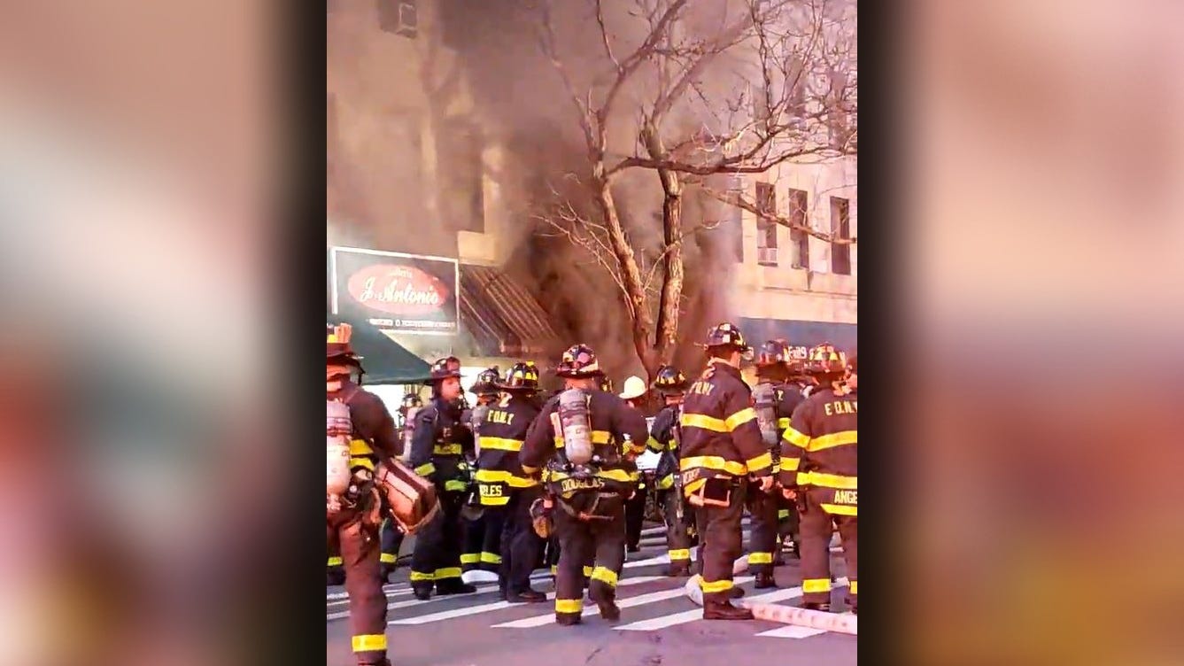 Blaze destroys Manhattan card shop 1 day after deadly Bronx apartment fire