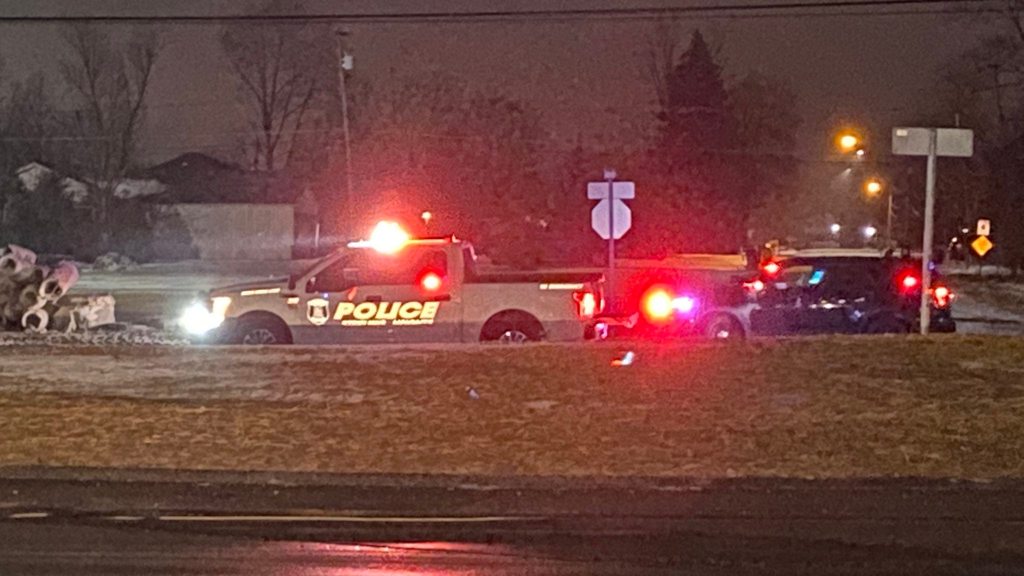 29-year-old man fatally struck by car while crossing Mound Rd. in Macomb County