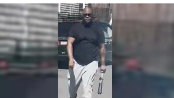 Driver assaulted, robbed in NYC parking dispute; suspect sought