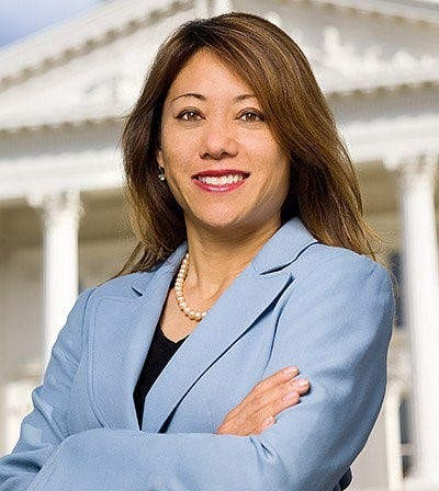 California Treasurer Fiona Ma accused of sexual harassment in new lawsuit.