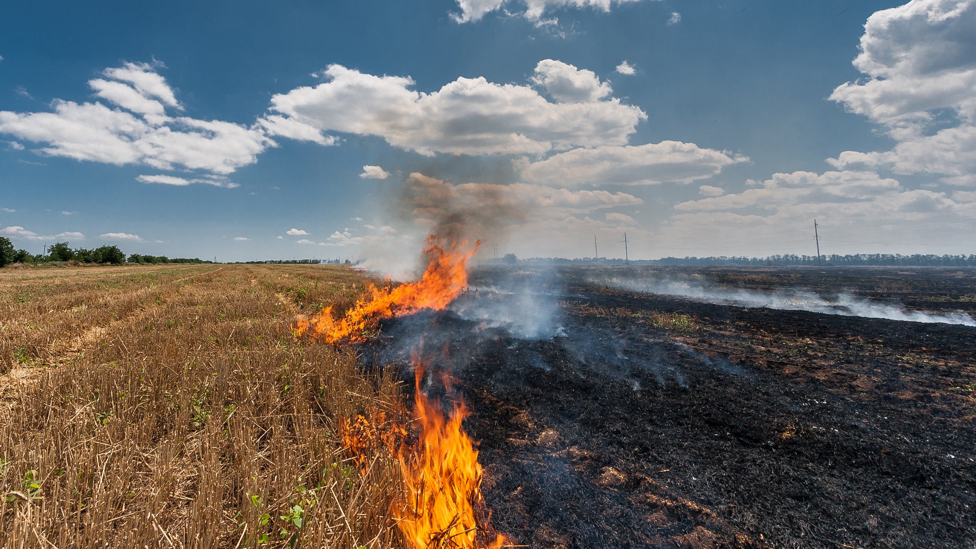 Warm, dry weather brings elevated fire risks across Minnesota Wednesday