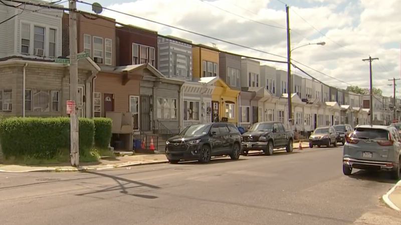 Olney home where father accused of accidentally shooting son, 5