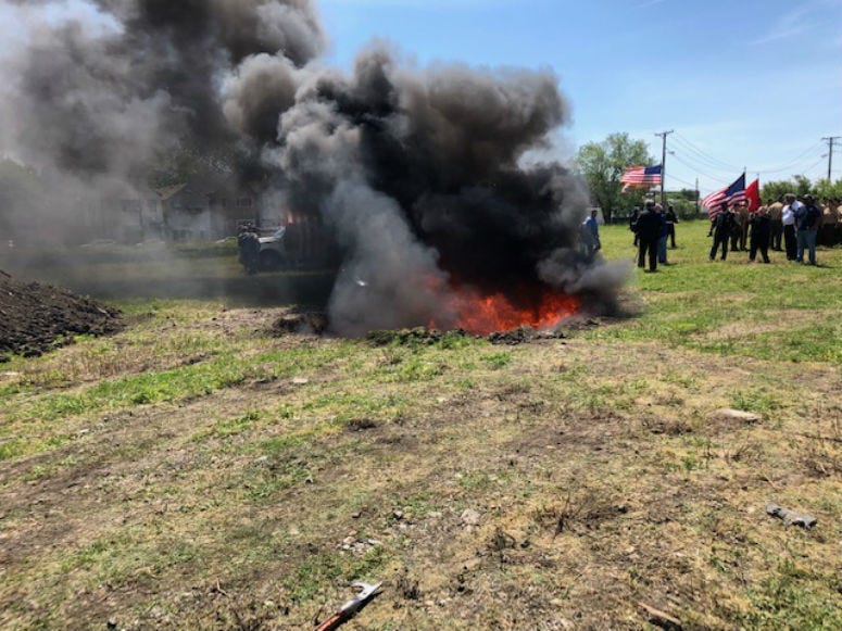 On this Flag Day, the city of Chicago carried on a 13-year tradition, burning American Flags that have become worn out. 