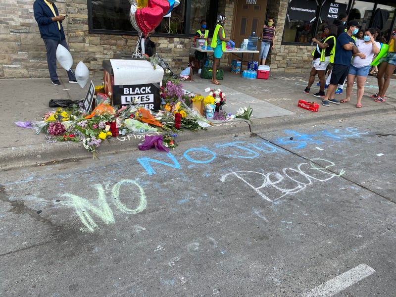Floyd memorial