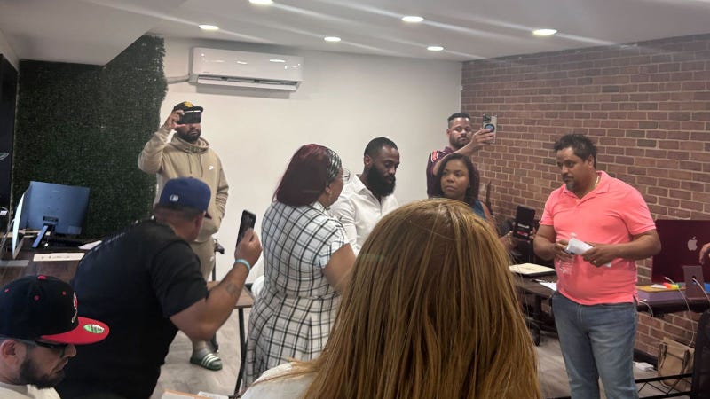 Latino Food Truck Association members 