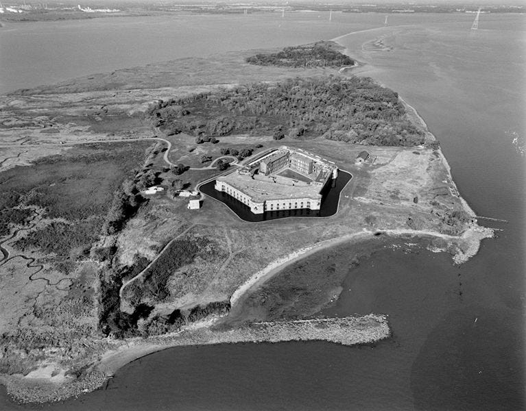 NORTHWEST OBLIQUE AERIAL VIEW OF FORT DELAWARE AND PEA PATCH ISLAND.