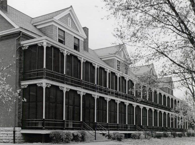 Otis Hall, Apt. 2C, Ft. Leavenworth, Kansa