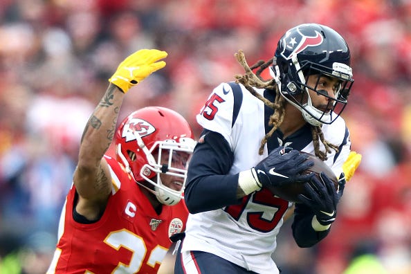 Texans WR Will Fuller V hauls in a catch against the Chiefs. 