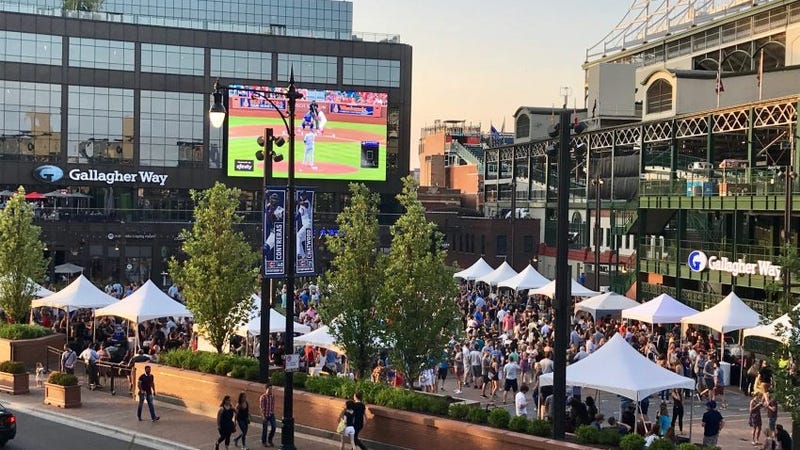 Wrigleyville Art Market