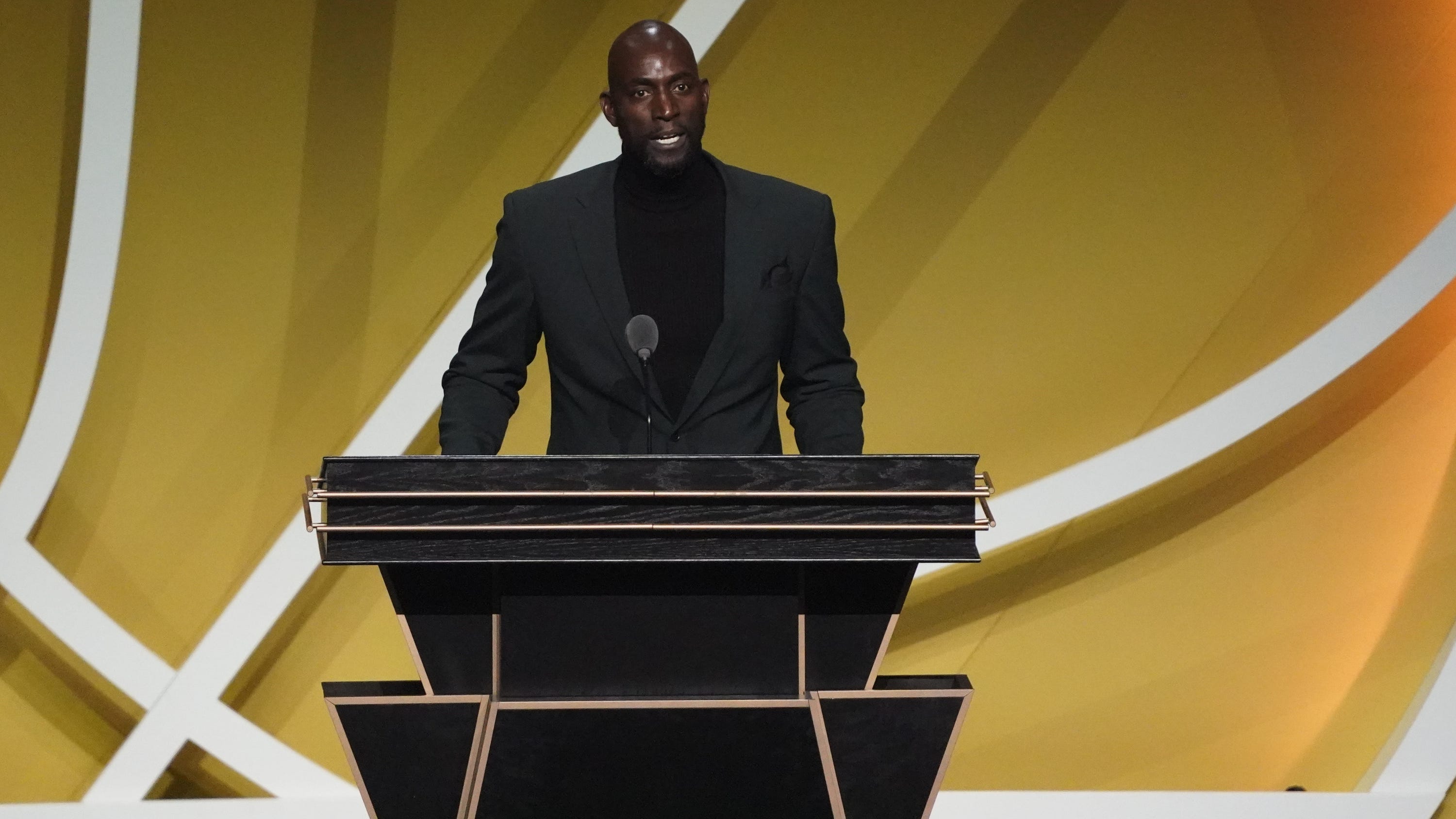 Kevin Garnett snubs Ray Allen, Rajon Rondo in Hall of Fame speech