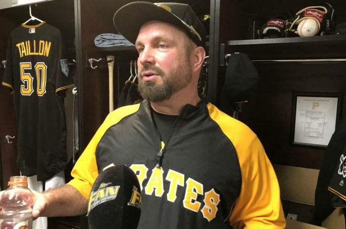 Garth Brooks Pittsburgh Pirates