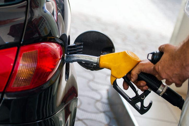 Gas prices are holding steady in metro Detroit