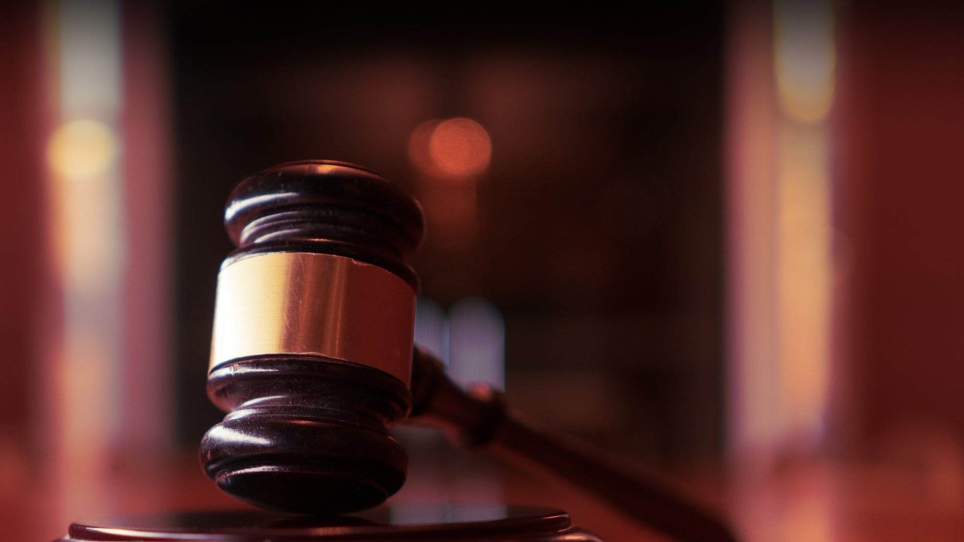 Suburb agrees to pay $800,000 to settle housing-discrimination suit: feds