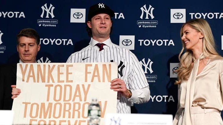Gerrit Cole Brings Yankees Sign From Childhood to News Conference