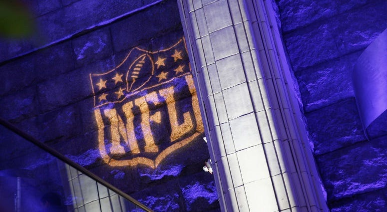 NFL news with Elliot Shorr-Parks from Radio.com Sports