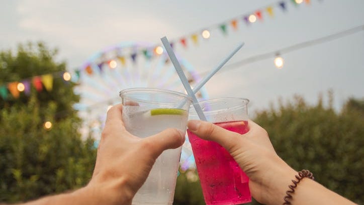 Bills To Allow Cocktails-To-Go, Drinking Districts Approved By Michigan Legislature