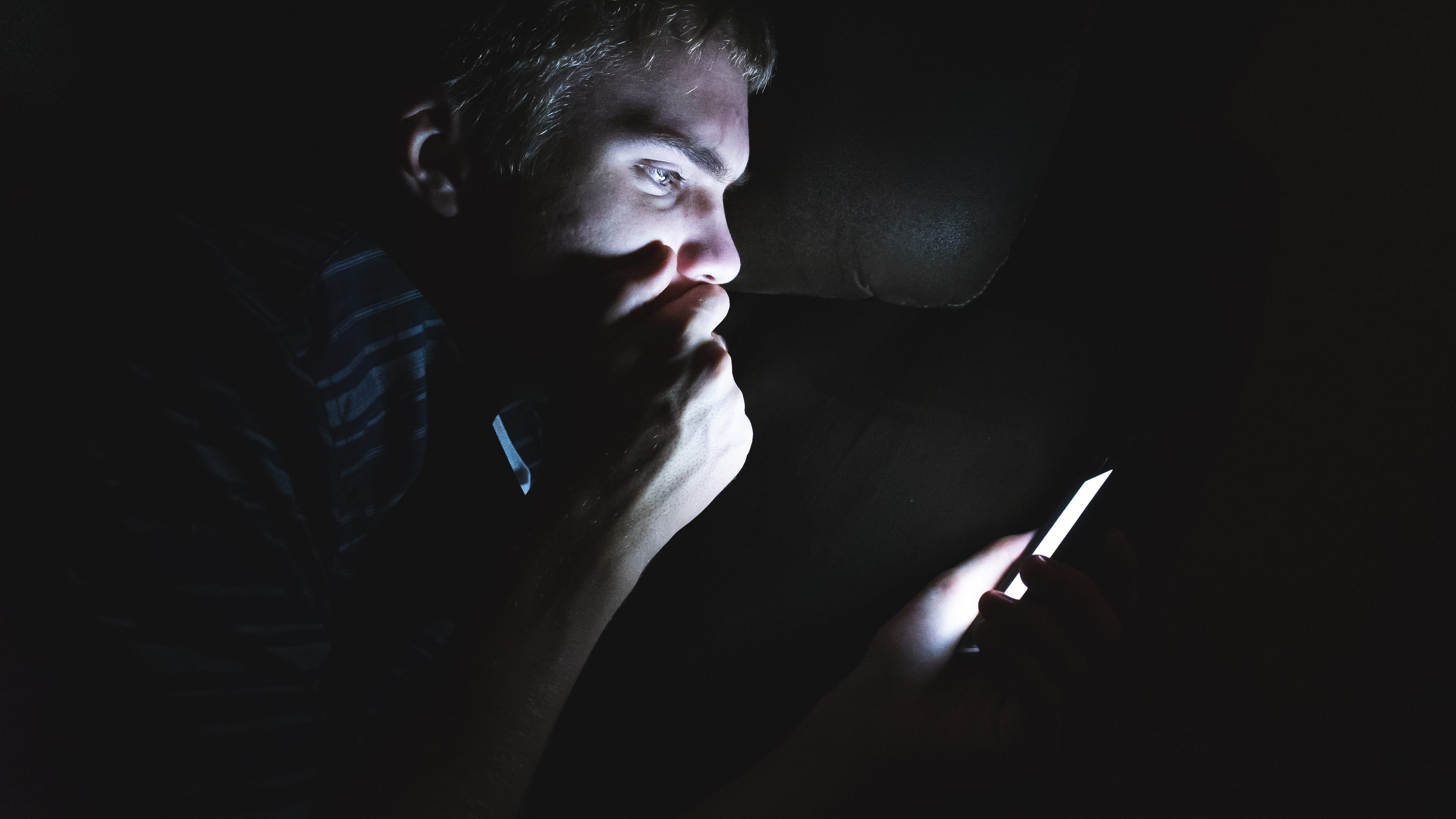 'Doomscrolling' Could Be Hurting Your Mental Health