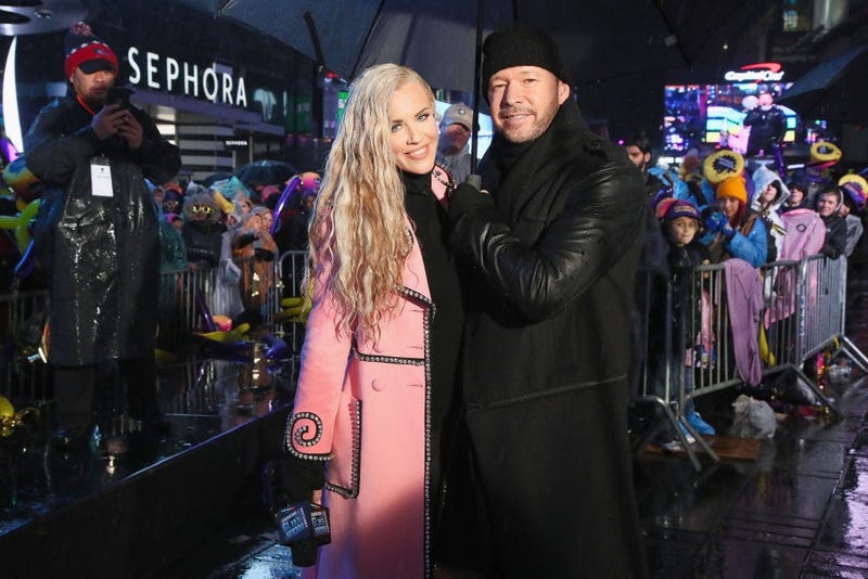 Donnie Whalberg and Jenny McCarthy