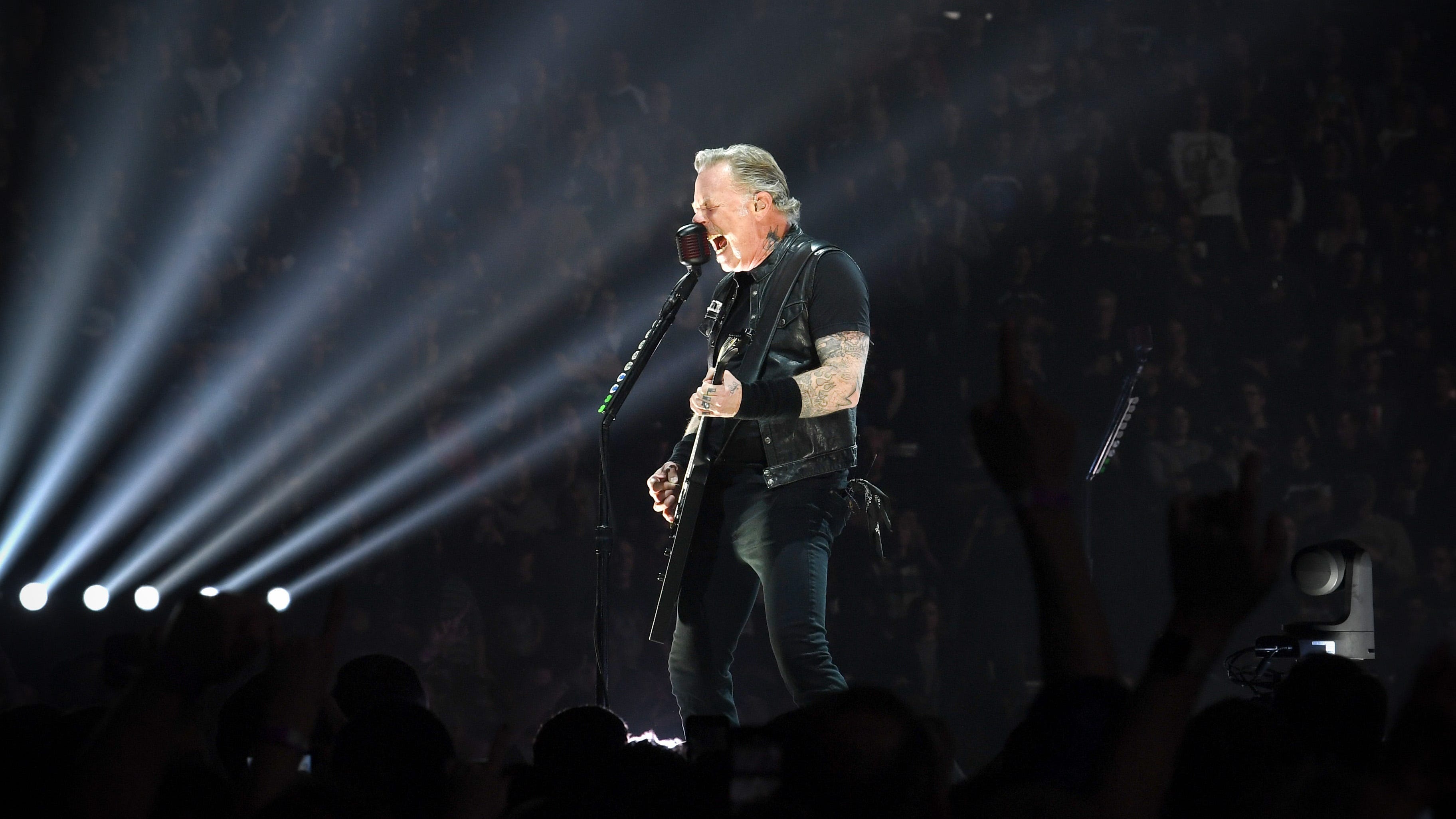 College Of Lake County Receives Additional $25K From Metallica To Grant Welding Students Scholarships