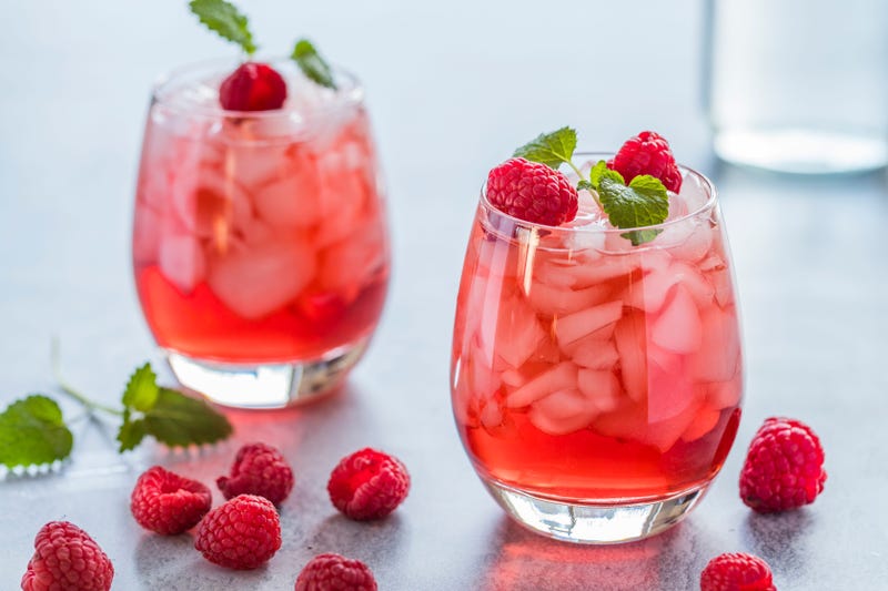Best Cocktails to Make While Quarantined