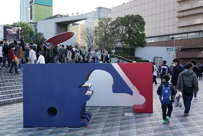 MLB