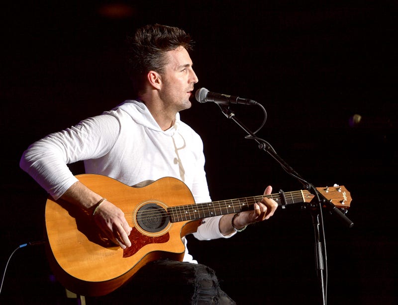 Jake Owen Playing Acoustic Guitar