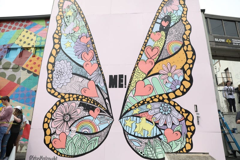 Taylor Swift Surprises Fans At New Kelsey Montague "What Lifts You Up" Mural In Nashville