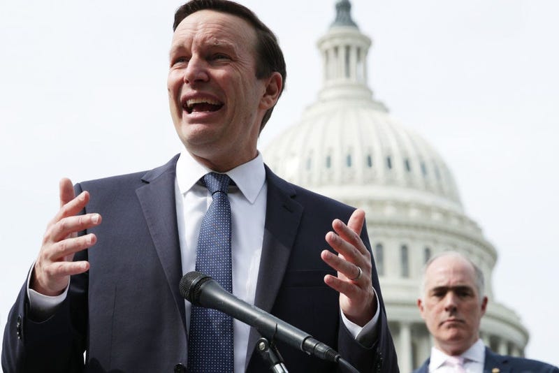 Sen-Chris-Murphy-GettyImages-1146068439.jpg