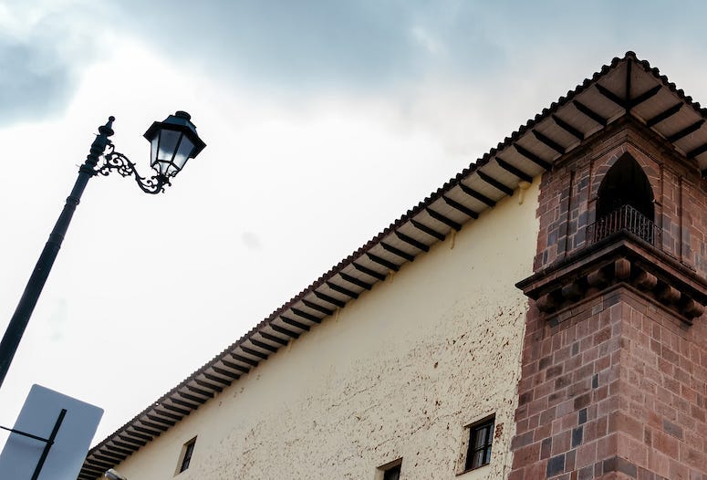 Street Light, Corner, Building, House, Downtown, Cusco, Peru