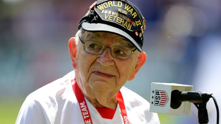 96-year-old World War II vet inspires U.S. women's team to World Cup win