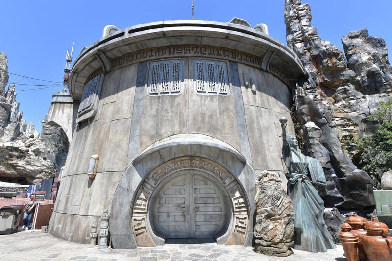 Star Wars: Galaxy's Edge At The Disneyland Resort