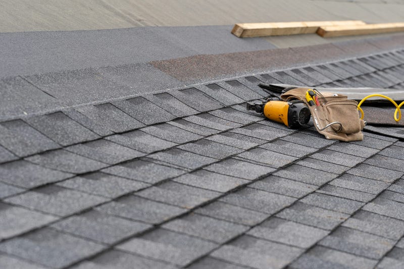10 roofing contractors fined for violating registration act