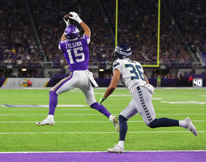 Brandon Zylstra makes the catch