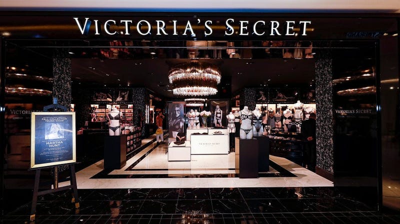 Victoria Secret, Bath and Body Works, Victoria Secret closing 250 stores, Bath and Body Works Closing 50 stores