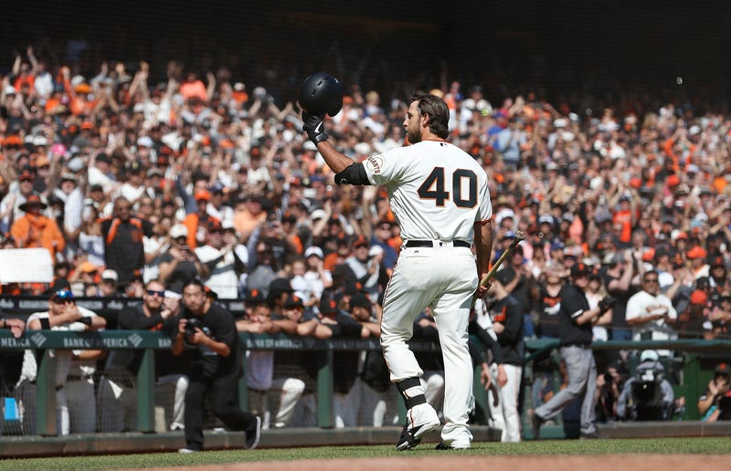 Bumgarner wants to stay with Giants