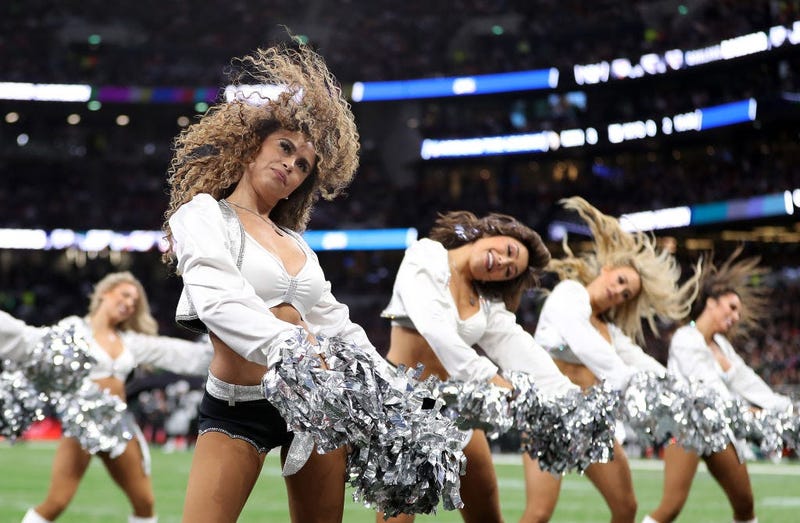 LONDON, ENGLAND - OCTOBER 06: The Oakland Raiderettes in action during the game between Chicago Bears and Oakland Raiders at Tottenham Hotspur Stadium on October 06, 2019 in London, England. (Photo by Naomi Baker/Getty Images)