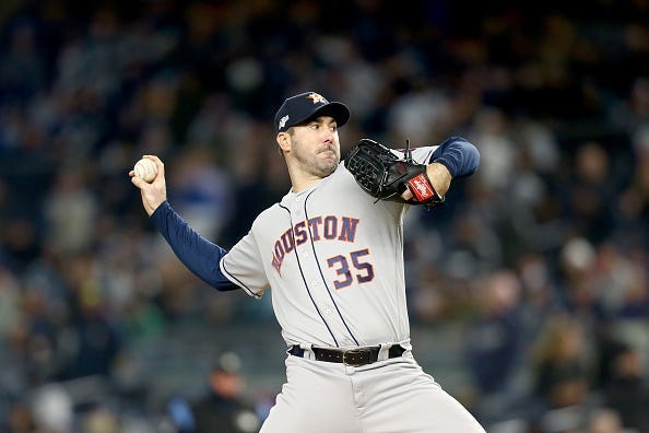  Mike Stobe / Stringer Editorial #: 1181940320 Collection: Getty Images Sport
