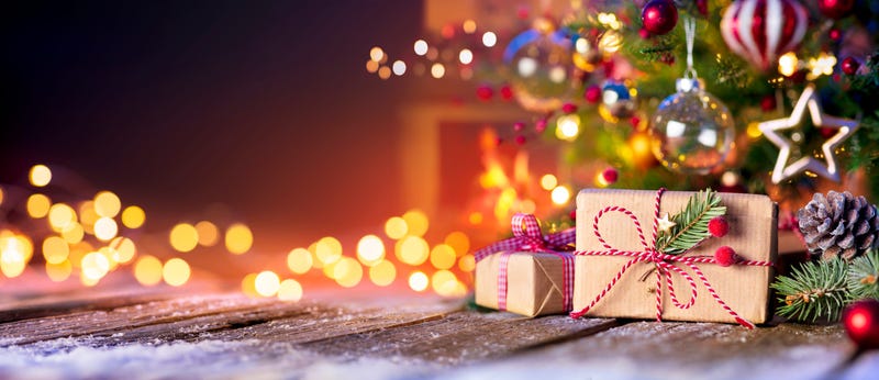 holidays-GettyImages-1182939977.jpg
